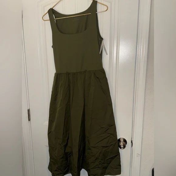 SPANX olive green smooth Jersey Mixed Media Midi Dress - Picture 12 of 13